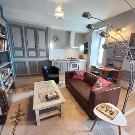 Les Volets Bleus Apartmán *