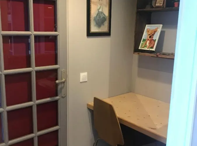 Les Volets Bleus * Monflanquin